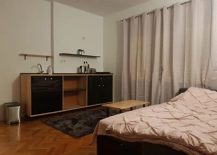 Casa Raia 3* Brasov
